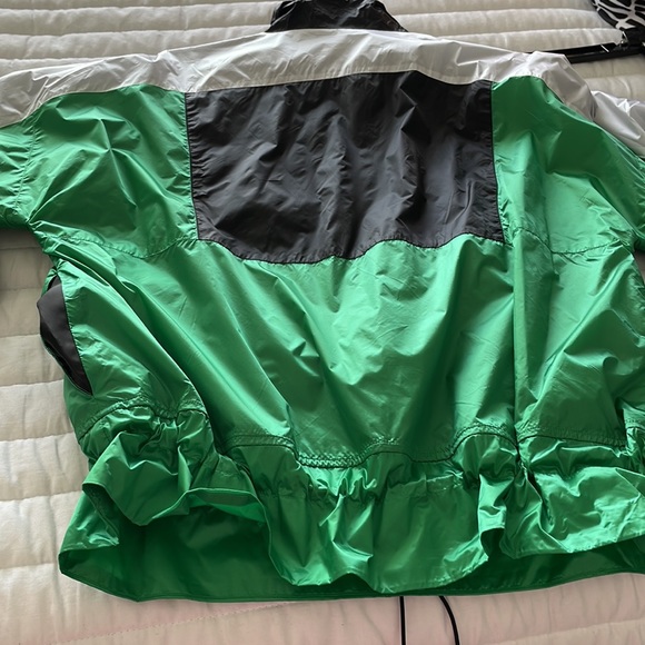 NWT ESSENTIALS SPORT PULLOVER PACKABLE - Picture 7 of 10
